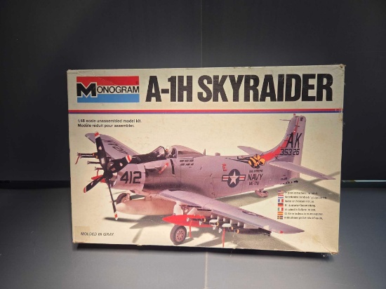 Monogram A-1H Skyraider Model Kit