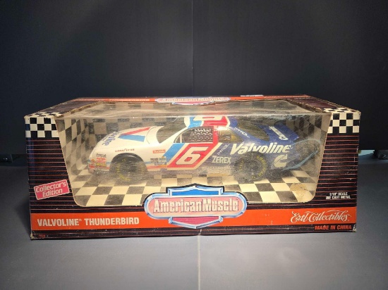 American Muscle Car Thunderbird-NIB