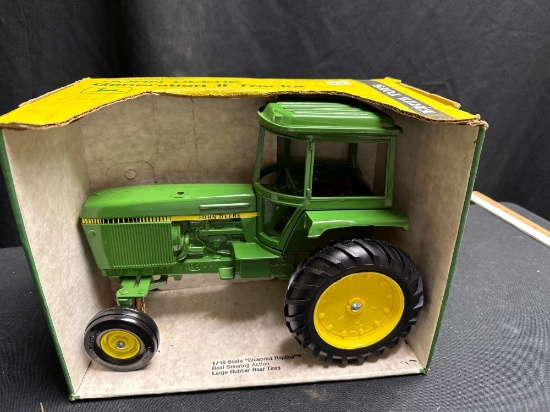 1/16th Scale Ertl John Deere Generation II Tractor in Box