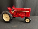 Ertl 1/16th Scale International Tractor