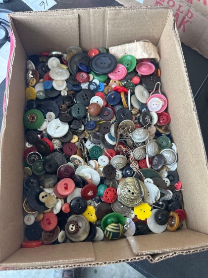 Costume jewelry! Shipping