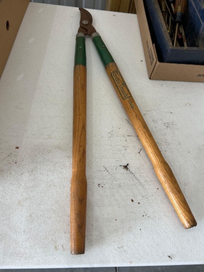 Pruner, 716 dust pan, 2 branch trimmers, miter saw