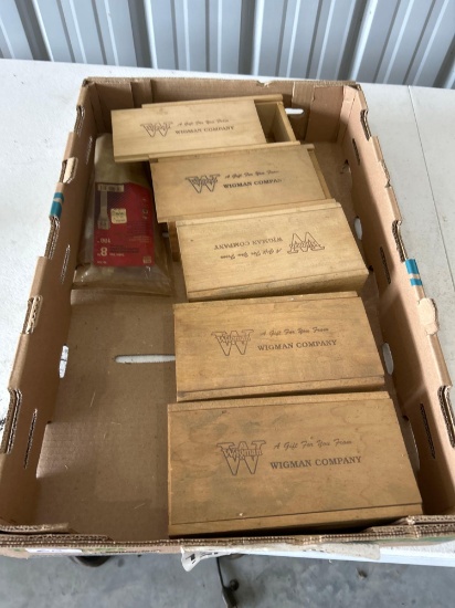 Boxes of wood screws. Shipping