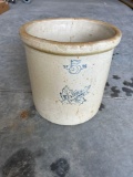 Western Stoneware 5 gallon crock.