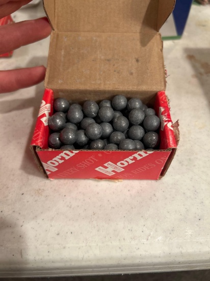 1 box of 100 hornady .440 cal muzzleloader balls