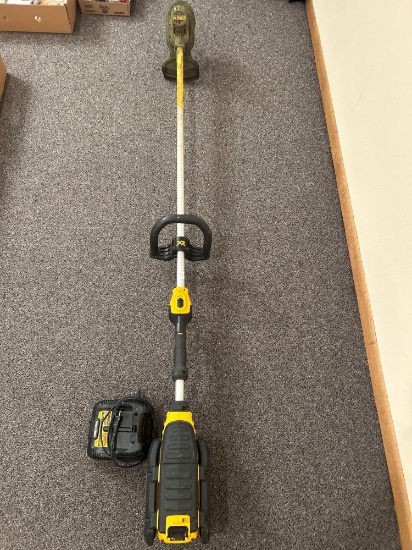Dewalt 40V max XR brushless cordless trimmer, battery charger and battery
