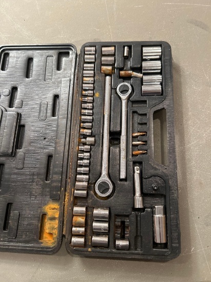 Socket and driver tool kit