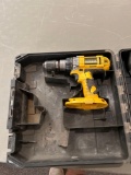 Dewalt 18V cordless drill, case and handle