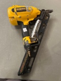Dewalt Clipped Head Framing Air Nailer
