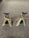 2 AC Delco 2 ton jack stands
