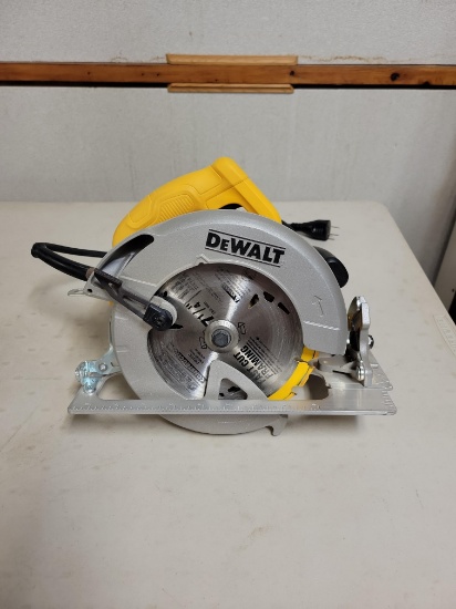 DeWalt Circular Saw