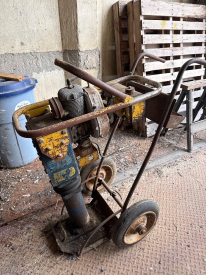 Tampinmg Rammer w/Power Bee 2 Cycle Gas Engine and Stand