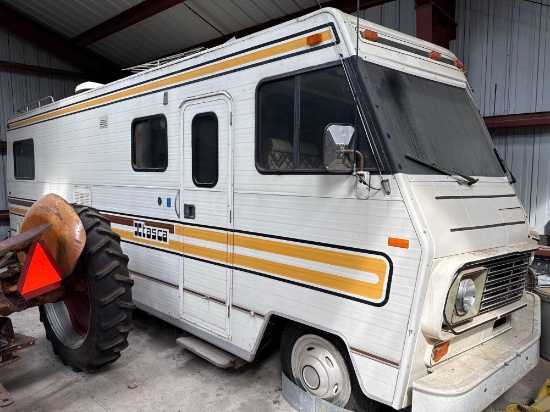 1978 Winnebago Itasca Model ICP27RT Motor Home, 27'