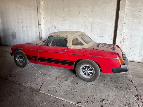 1977 MGB 2 dr. Convertible, Manual Trans., Stereo - Not Running