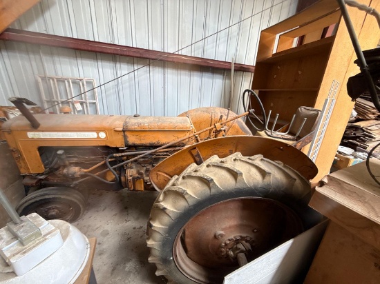 1950 Minneapolis Moline Z Tractor, NF, Fenders, 12.4-38 Rear Tires, 540 pto, Standard Drawbar