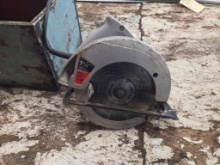 CORDED CIRCULAR SAW w/BOX