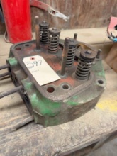 JOHN DEERE 2 CYLINDER ENGINE HEAD