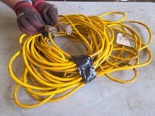 EXTENSION CORD 110v