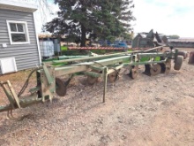JOHN DEERE "1450" SEMI-MOUNT 6x16 MOLD BOAD PLOW