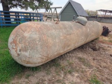 1,000 gallon propane tank