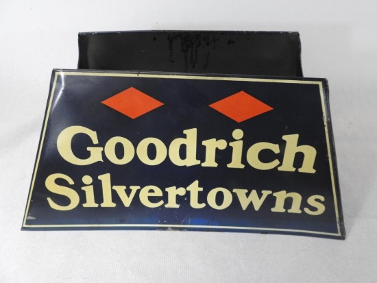 Goodrich Silvertowns Tire Stand