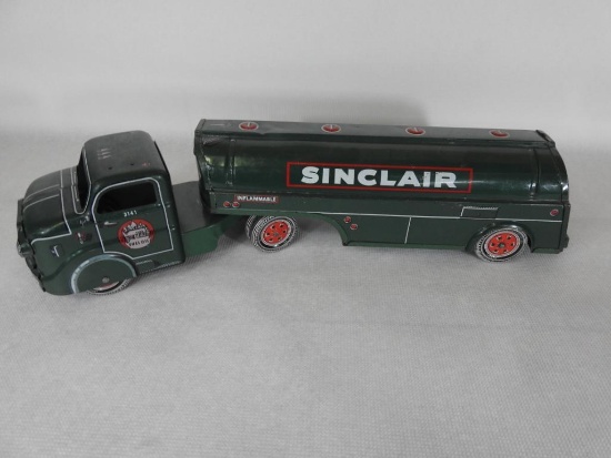 Sinclair Super Flame Toy Tanker Truck