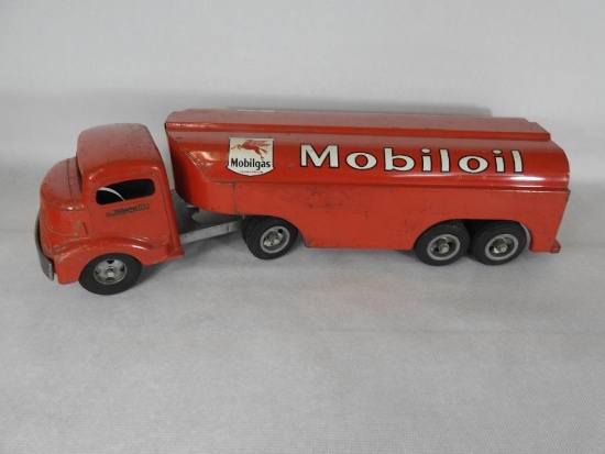 Mobiloil Smith Miller Toy Tanker Truck