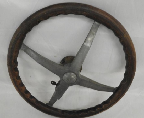 Locking Steering Wheel