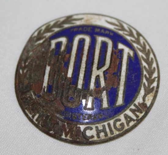 Dort Radiator Emblem Badge