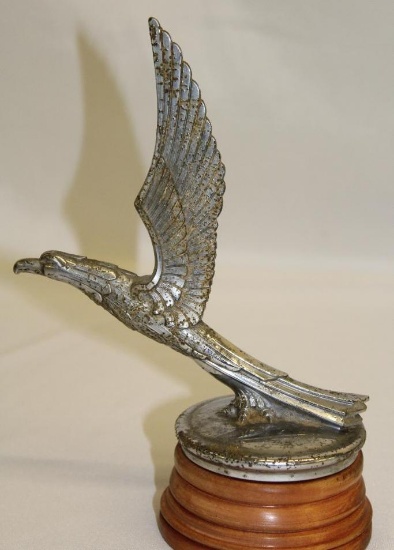1932 Pontiac Eagle Radiator Mascot Hood Ornament