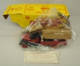 Shell Hawkeye Wrecker Ertl Toy Truck