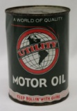 Globe Utility 1 Quart Motor Oil Can
