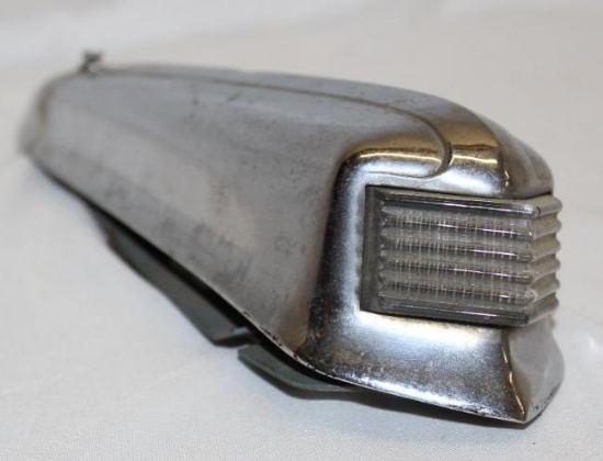 Antique Automobile Fender Accessory Light