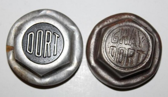 Group of 2 Dort & Gray-Dort Motor Car Co Threaded Hubcaps