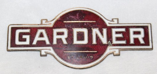 1919-1920 Gardner Motor Car Co Radiator Emblem Badge