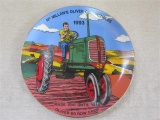 McMillian's Oliver collectibles 1993 Oliver 60 Row Crop