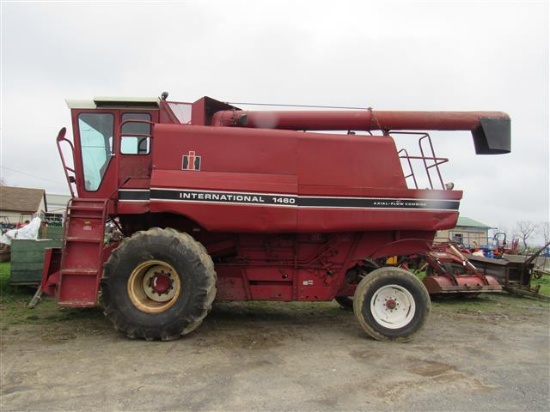IH 1460 Combine - no brakes