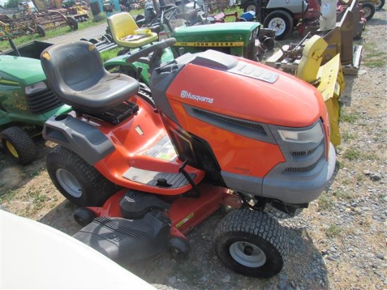 Husqvarna Rider LT2448