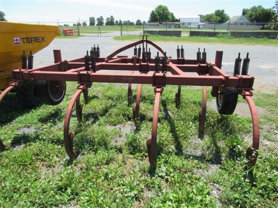 10 Tooth Chisel Plow