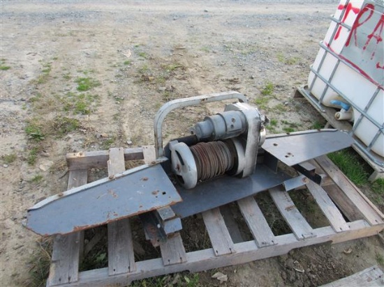 Bumper Mounted Winch