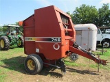 Hesston 745 Round Baler, w/Controls