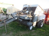 NI 484 Round Baler w/Controls