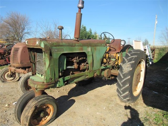 Oliver 770 Tractor