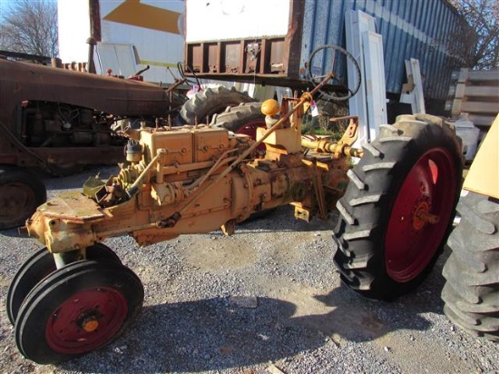 MM R Parts Tractor