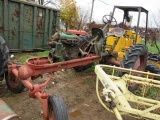 Cockshutt Oliver 360 Tractor w/Parts