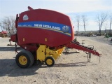 NH 450 Roll Belt Round Baler, Net Wrap (damaged)