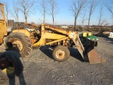 Farmall 404 w/ Loader