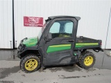 JD Gator XUV865M Enclosed C/A 2131 Hrs