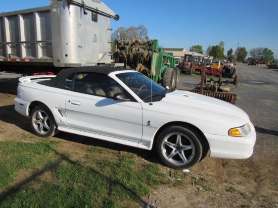 1997 Ford Mustang w/ Reconstructed Title,