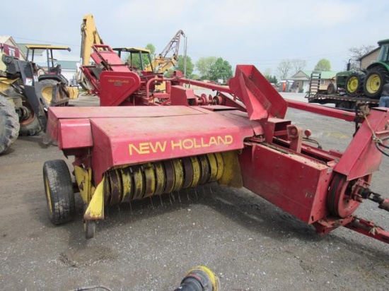 NH Hayliner 273 Baler w/ Thrower